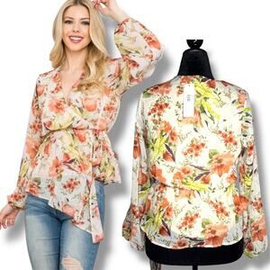 167. NWT Gilli Floral Faux Wrap Blouse Size Medium